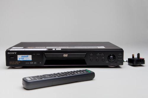 Sony DVP-NS300 DVD / CD / Video CD Player – Works – eMuseum