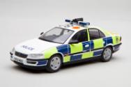 Model Grampian Police Vauxhall Omega (Boxed)