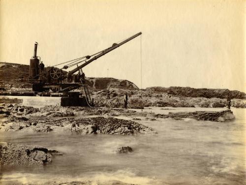 Construction of Girdleness Outfall Scheme, Sea Outlet: 10 Ton Travelling Steam Crane on Sea Wal…