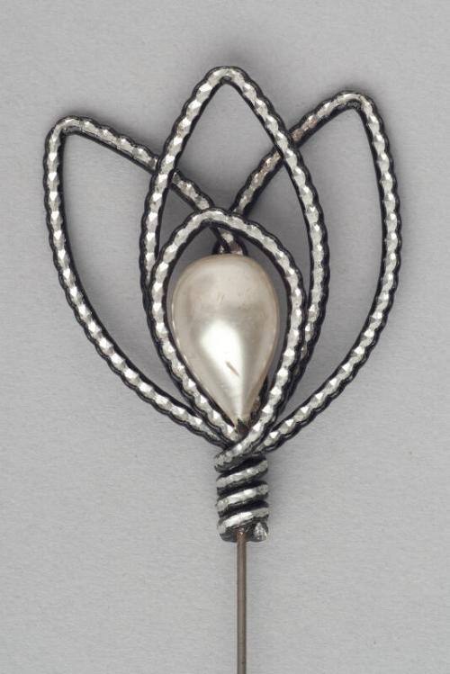 Decorative Hatpin with Wire and Pearlised Teardop