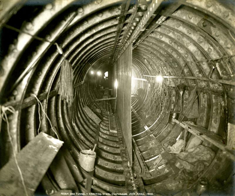 Girdleness Outfall Works River Dee Tunnel - Erecting Steel Diaphragm 20th April 1906