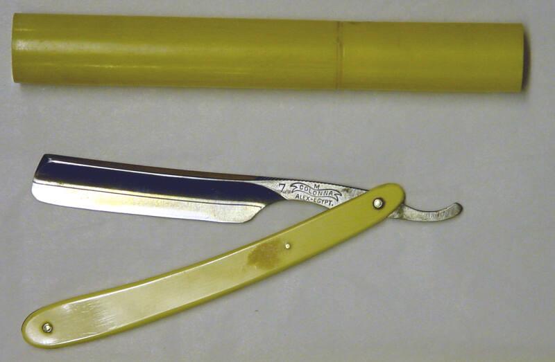 Tubular Case Open Razor
