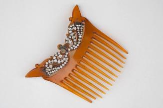 Faux Horn and Rhinestone Ornamental Hair Comb