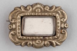 Sentimental Brooch for Hairwork