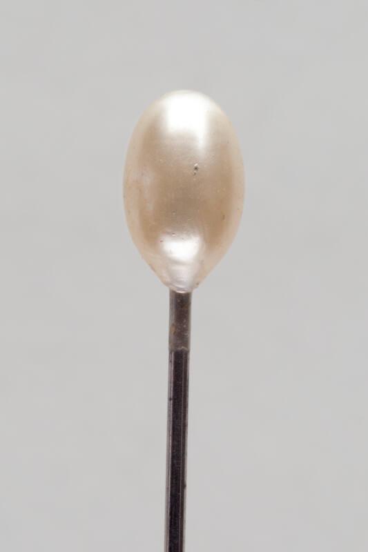 Decorative Hatpin with Pearlised Glass Teardrop