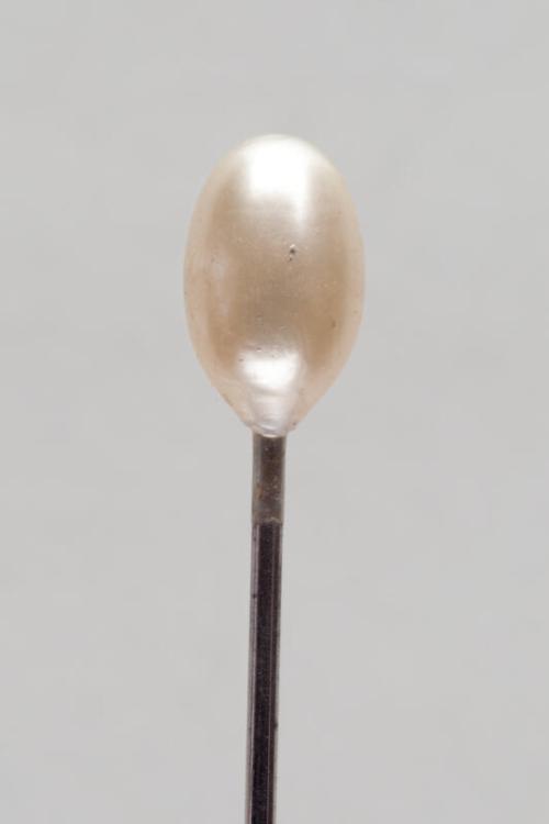 Decorative Hatpin with Pearlised Glass Teardrop