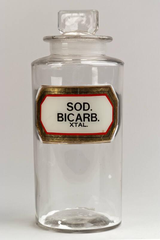 Recessed Label Powder Shop Round SOD. BICARB. XTAL. (Sodium Bicarbonate Crystals)