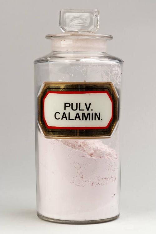 Recessed Label Powder Shop Round PULV. CALAMIN.