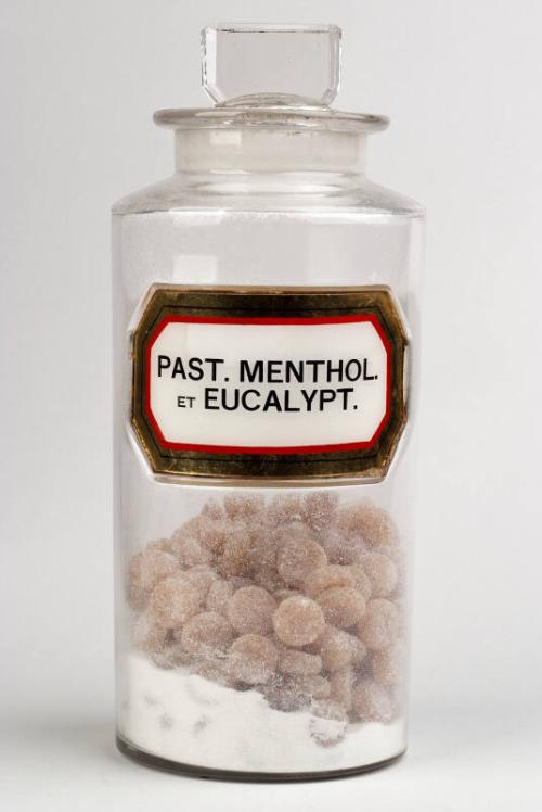 Recessed Label Powder Shop Round PAST. MENTHOL. ET EUCALYPT.