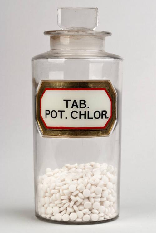Recessed Label Powder Shop Round TAB. POT. CHLOR.