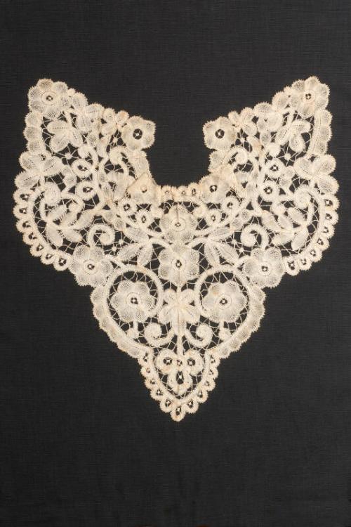 Honiton Lace Fichu