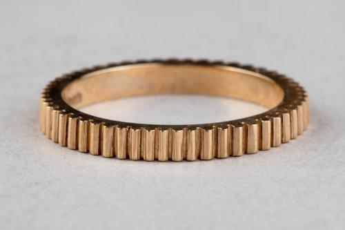 Gold Ridged Ring by Sharon de Meza