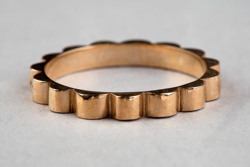 Gold Scalloped Ring by Sharon de Meza