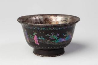 Chinese Black Lac Burgauté Bowl with Garden Scene