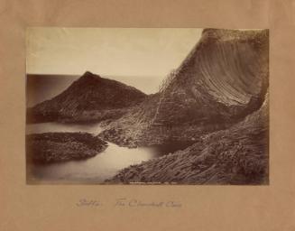 Clamshell Cave Staffa