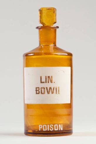 Amber Glass Recessed Label Poison Shop Round LIN. BOWII