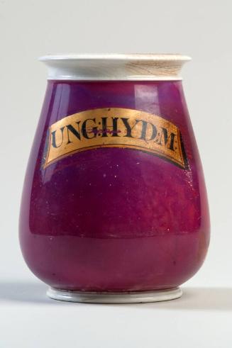 Crimson Glazed Ceramic Drug Jar with Gilt Label UNG:HYD:M