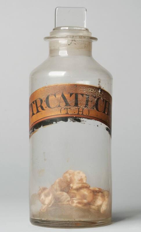 Clear Glass Gilt Banner Label Shop Round G: ACACIÆ