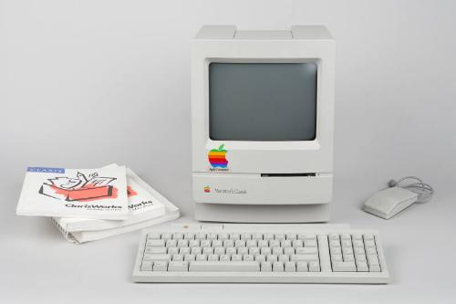 Macintosh Classic Computer