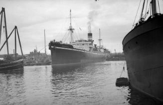 The Ship Manratta in Aberdeen Harbour