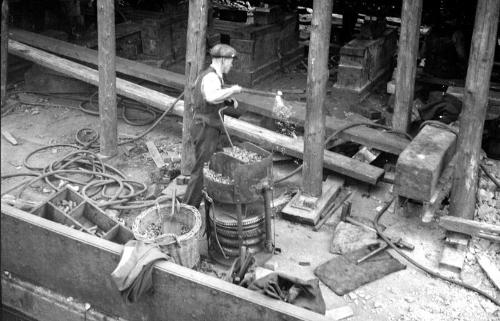 Worker by Riveting Forge in Shipyard