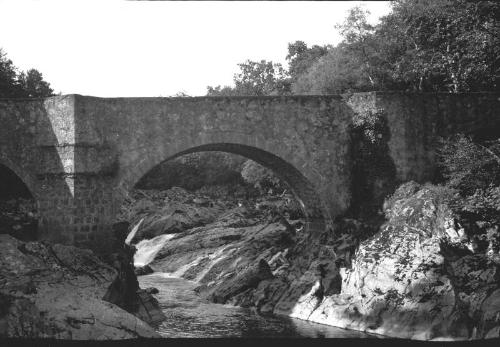 Unidentified Bridge