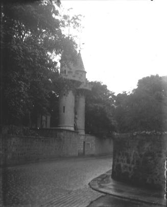 Powis Lodge Gateway Towers 
