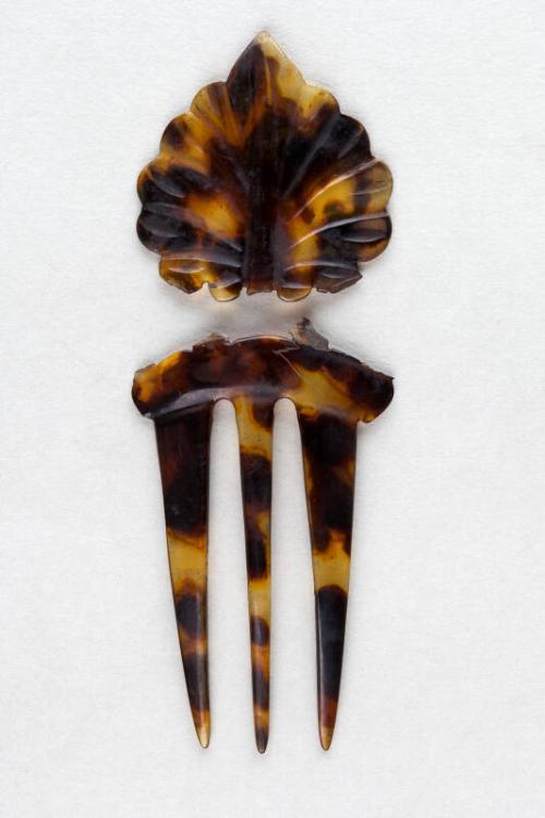 Faux Tortoiseshell Ornamental Back Comb