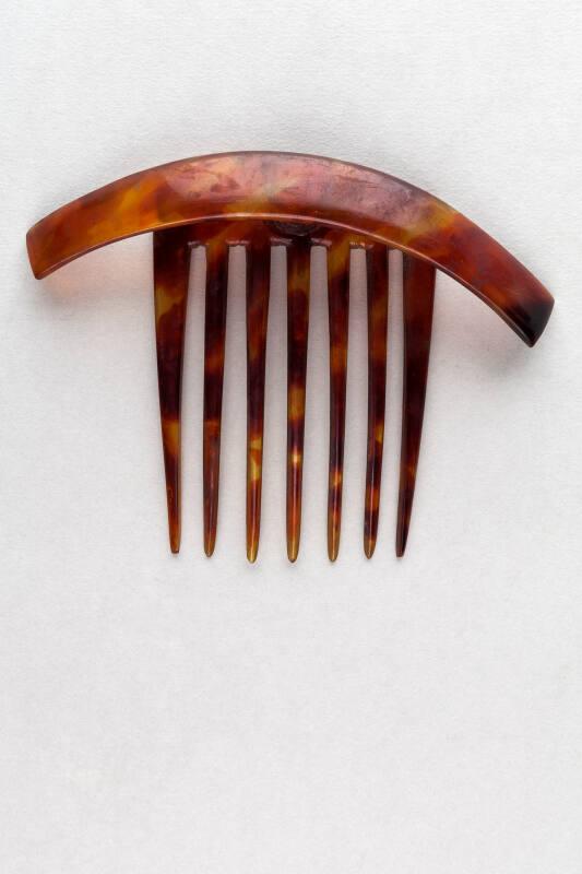 Dyed Horn Ornamental Back Comb