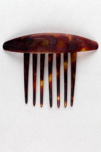 Dyed Horn Ornamental Back Comb