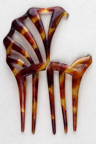 Dyed Horn Ornamental Back Comb