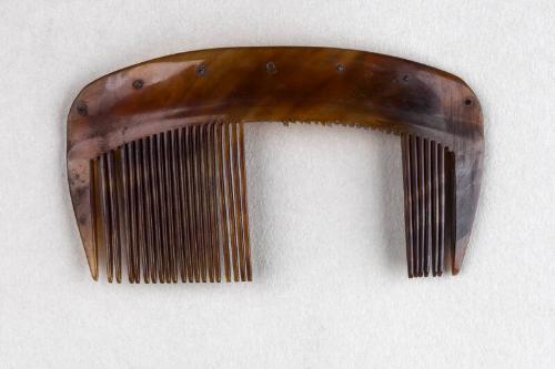 Faux Tortoiseshell Ornamental Hair Comb