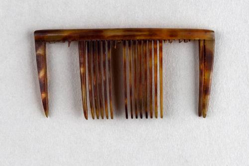 Faux Tortoiseshell Ornamental Hair Comb