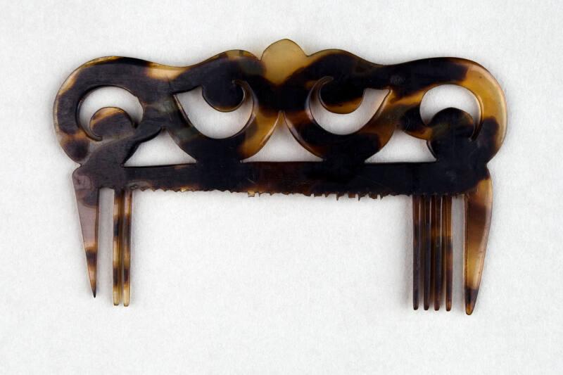 Faux Tortoiseshell Ornamental Hair Comb