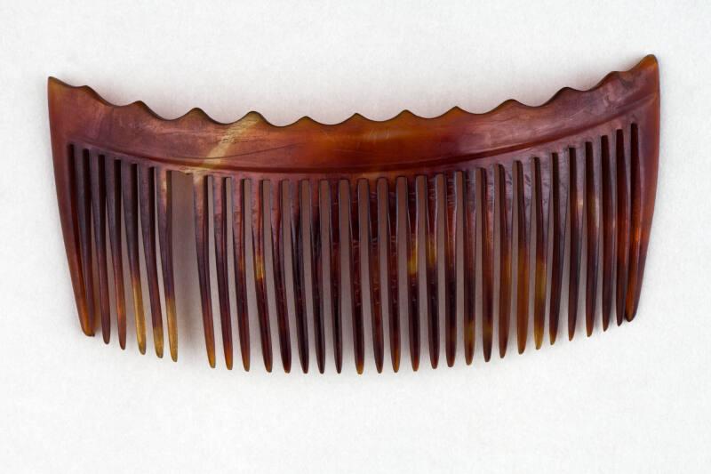 Faux Tortoiseshell Ornamental Hair Comb