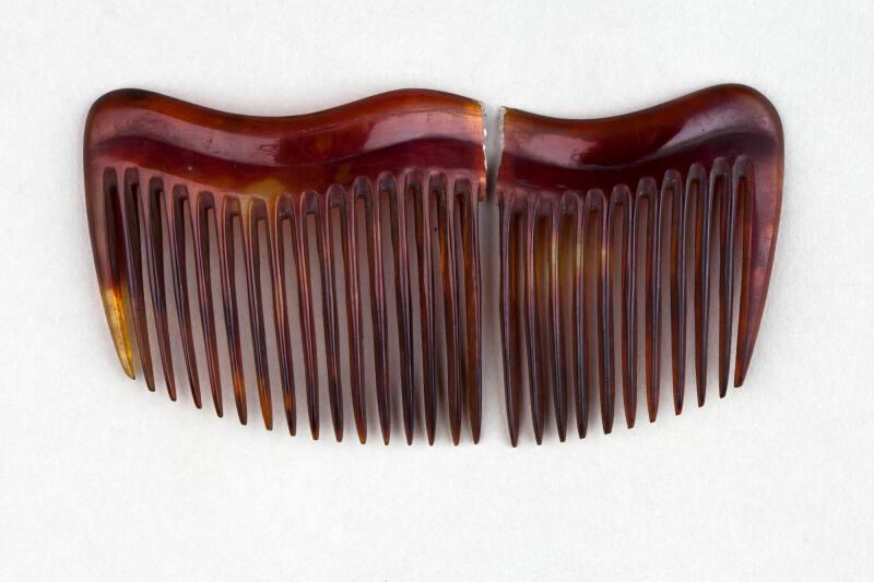 Faux Tortoiseshell Ornamental Hair Comb