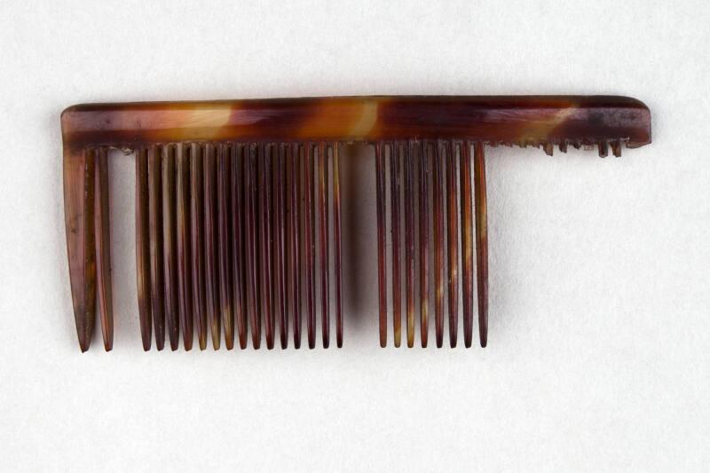 Faux Tortoiseshell Ornamental Hair Comb