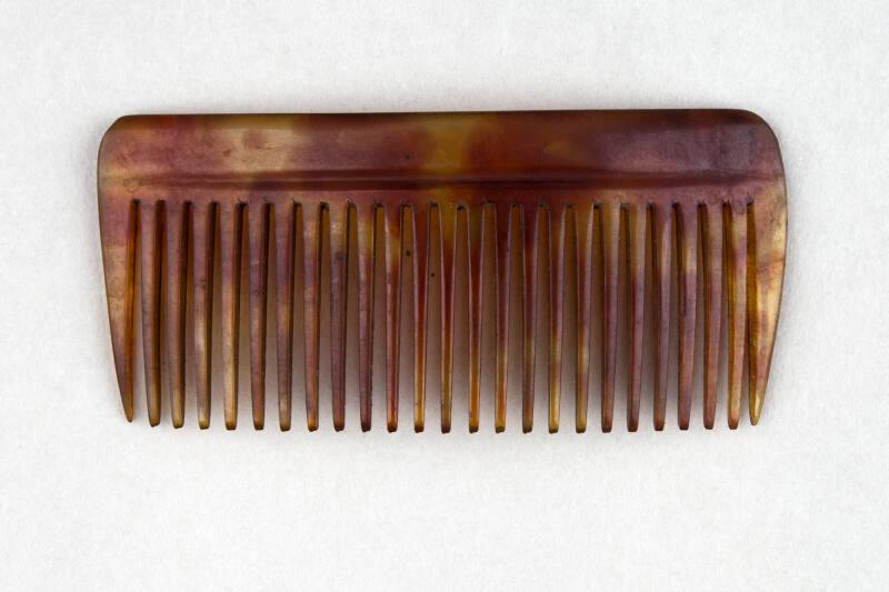 Faux Tortoiseshell Ornamental Hair Comb