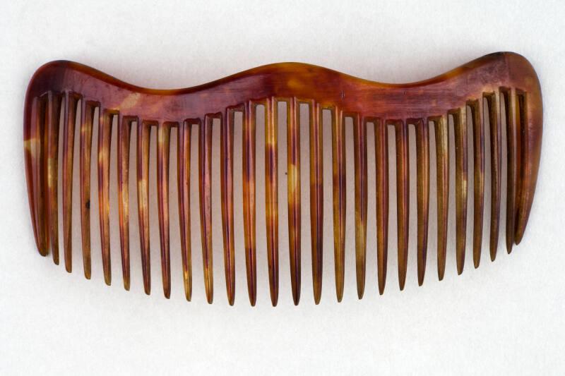 Faux Tortoiseshell Ornamental Hair Comb