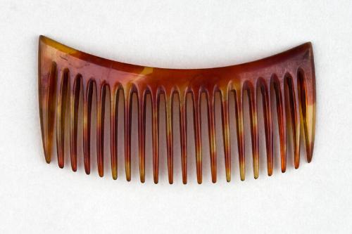 Faux Tortoiseshell Ornamental Hair Comb