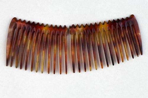 Faux Tortoiseshell Ornamental Hair Comb