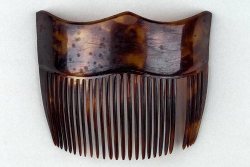 Faux Tortoiseshell Ornamental Back Comb