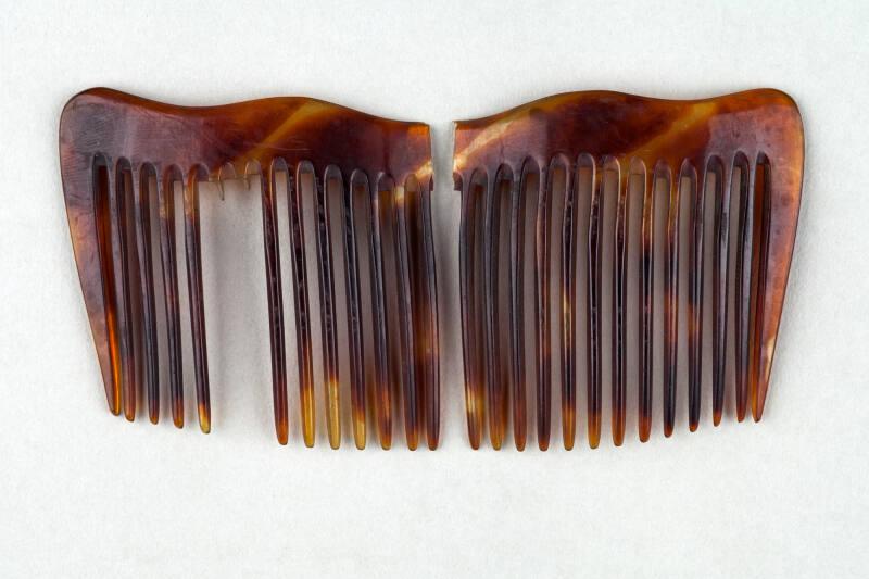 Faux Tortoiseshell Ornamental Hair Comb