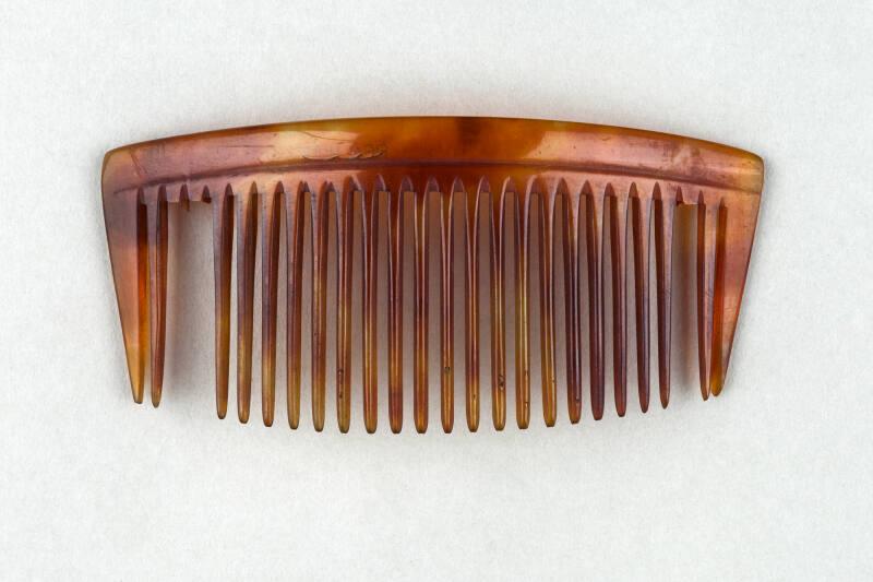 Faux Tortoiseshell Ornamental Hair Comb