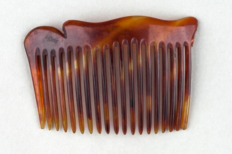 Faux Tortoiseshell Ornamental Hair Comb