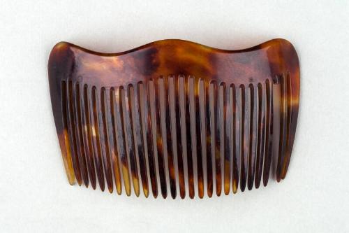 Faux Tortoiseshell Ornamental Hair Comb