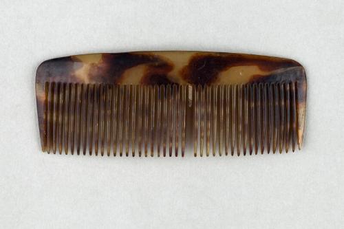 Faux Tortoiseshell Ornamental Hair Comb