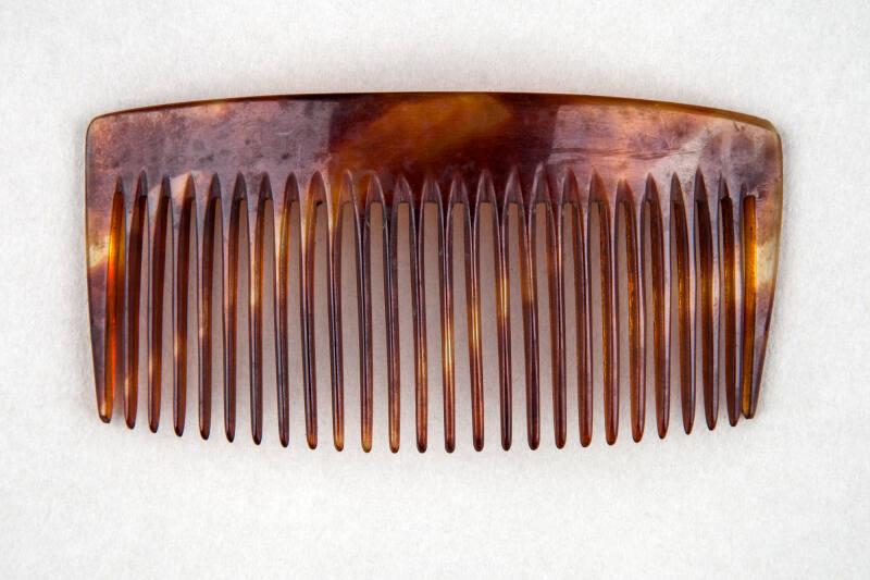 Faux Tortoiseshell Ornamental Hair Comb