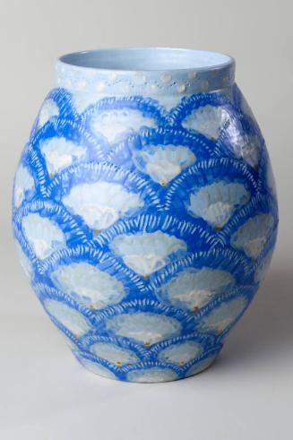 Large "Fan" Design Vase