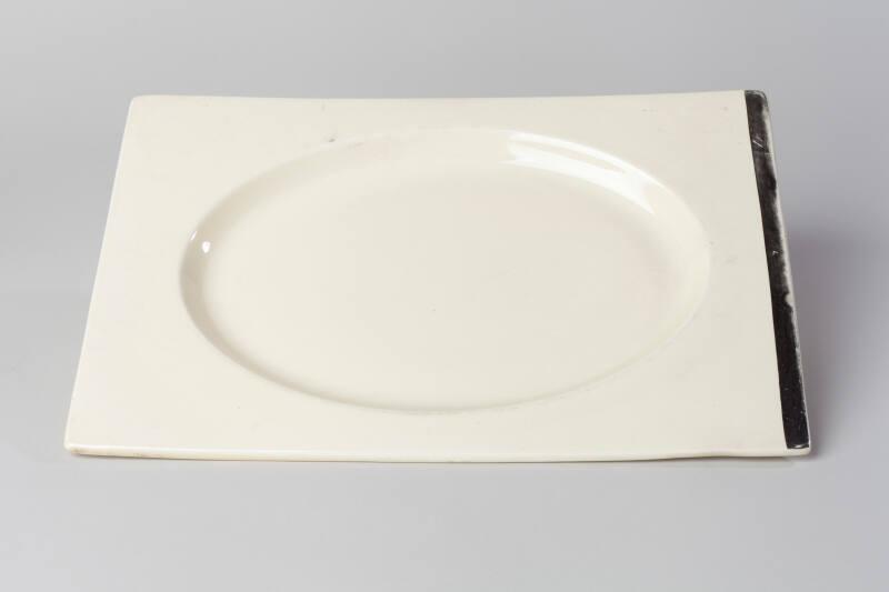 Plate - 24 Piece Dinner Service